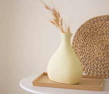 Load image into Gallery viewer, Afloral Vase
