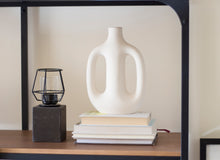 Load image into Gallery viewer, Nordic Tow Handed Vase
